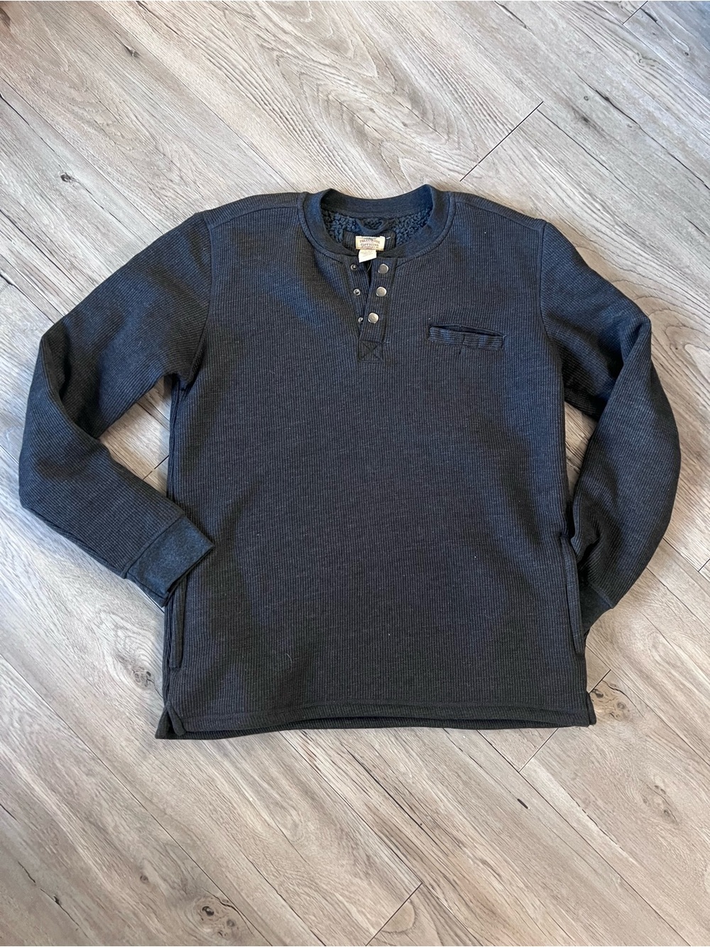 Men's Dark Gray Henley Long-Sleeve Shirt